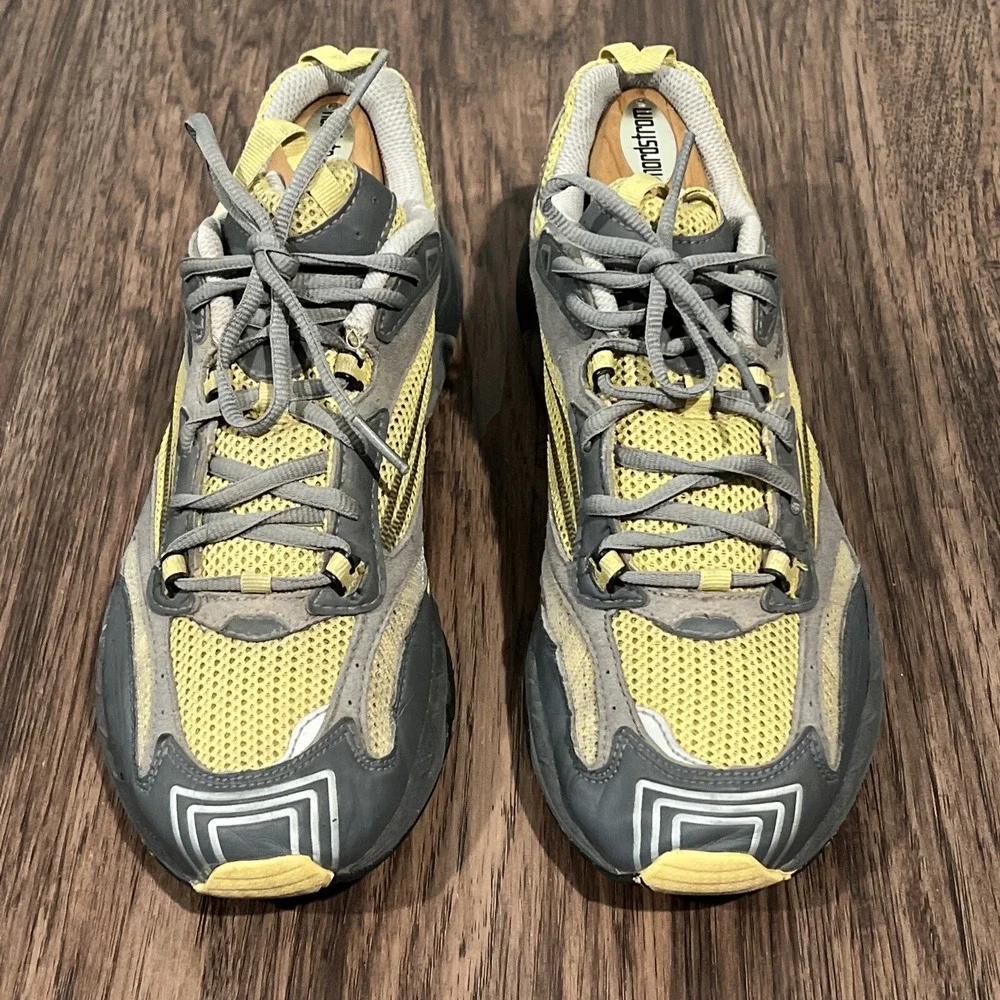 The North Face Womens  Never Stop Exploring Yellow Beige Grey  Hiking Shoes 10